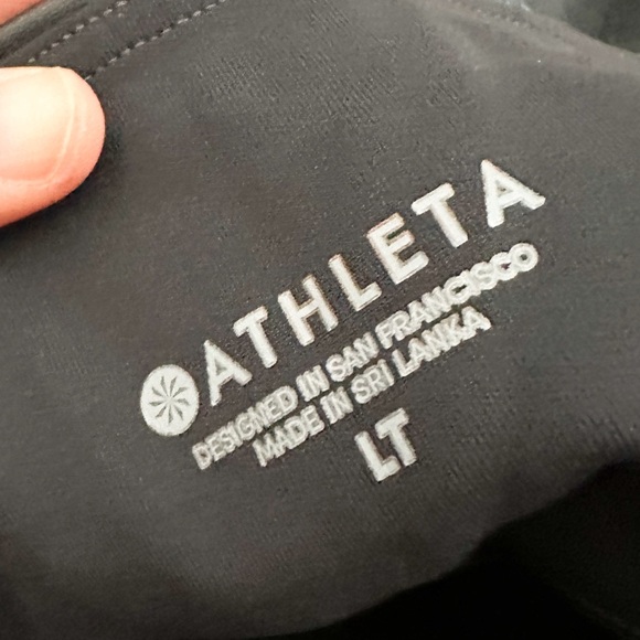 NWOT- ATHLETA - ALL OVER GLEAM TIGHT in Black - Picture 7 of 11